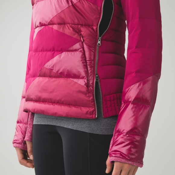 *SOLD* Lululemon 'Down Right Cozy Pullover' Goose - Picture 10 of 12